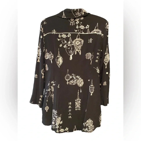 Soft Surroundings Pagoda Chinese Lantern Pattern Tunic - Picture 5 of 10